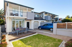 Unwind at Adelphi, Waterside, Pet friendly